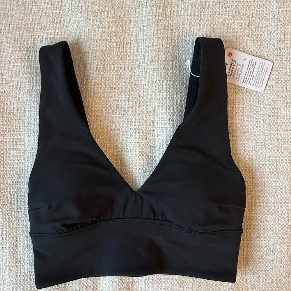 BNWT Lululemon Align V-Neck Bra C/D